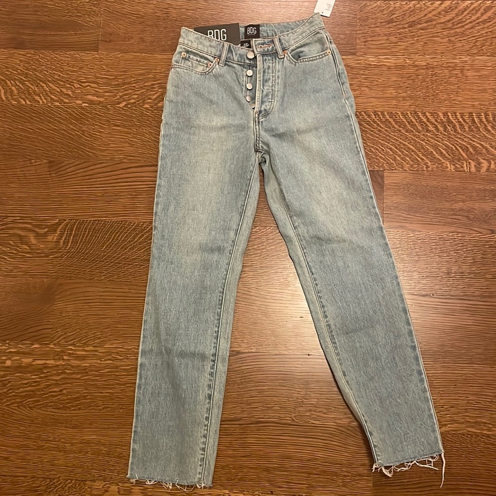 Never worn urban outfitters jeans (selling because they don’t fit)
